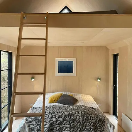 Дом отдыха Cozy Times In Log House Amongst Trees