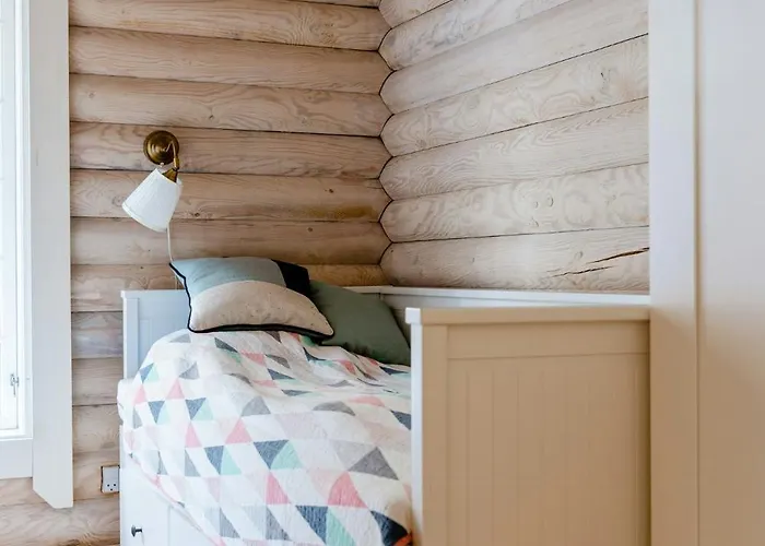 Cozy Times In Log House Amongst Trees Сasa de vacaciones Ebeltoft