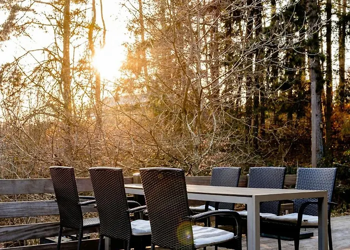 Cozy Times In Log House Amongst Trees Сasa de vacaciones *